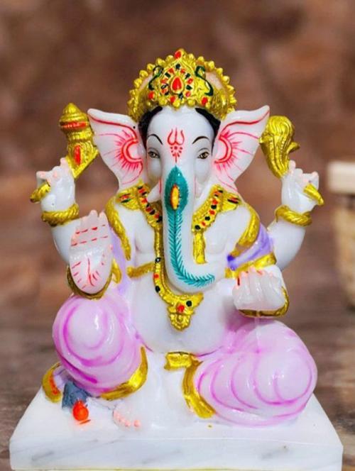 religious idol & figurine - 18960789 - Very Small Image - 1