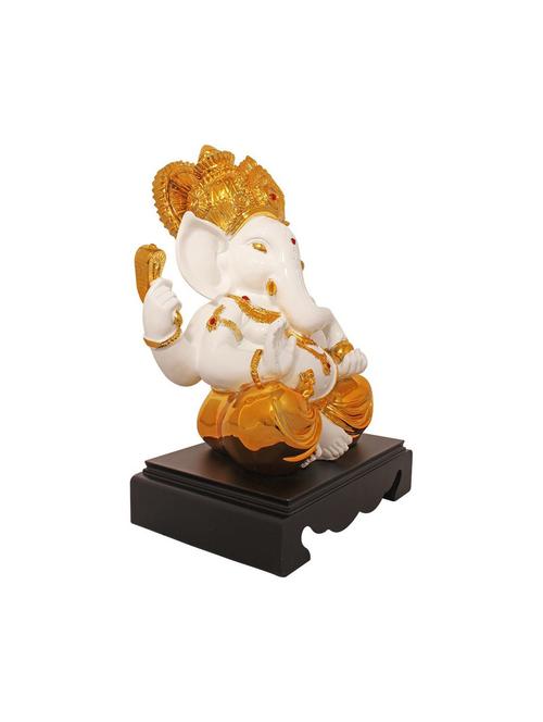 religious idol & figurine - 18960932 - Very Small Image - 1