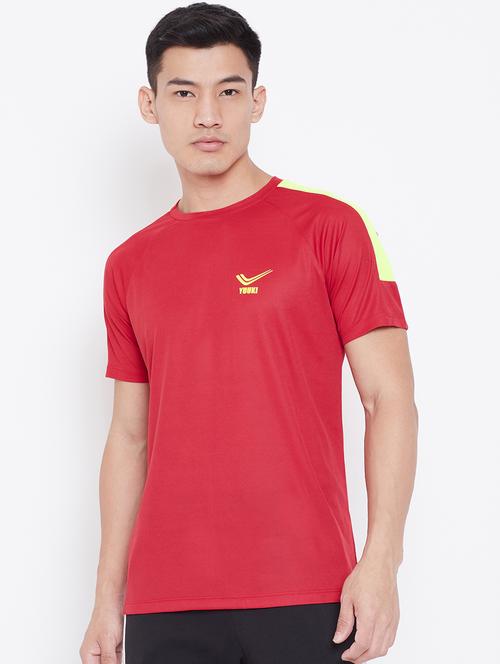red solid regular t-shirt - 18971944 - Very Small Image - 1