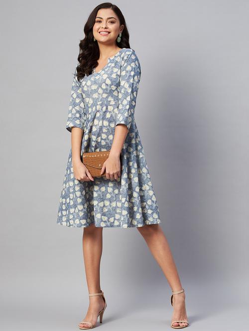 grey printed dress - 19039314 - Very Small Image - 1