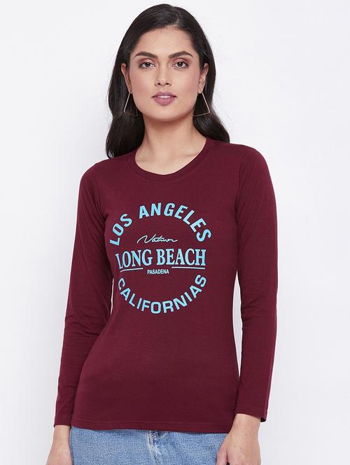 maroon coloured printed t-shirt - 19082370 - Very Small Image - 1