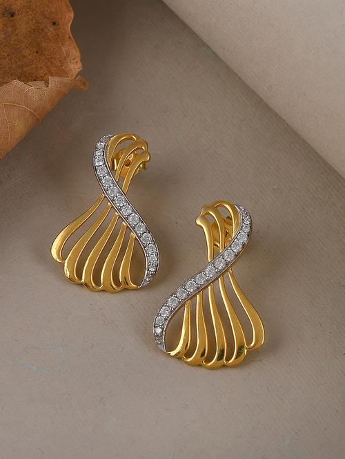 gold metal stud earring - 19085323 - Very Small Image - 1