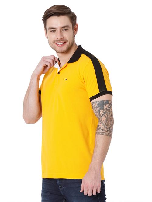 yellow color block polo t-shirt - 19100495 - Very Small Image - 1
