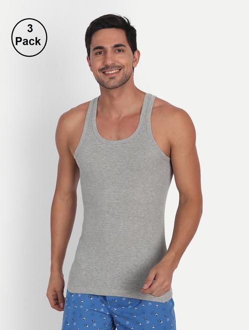 men solid vest combo - 19108950 - Very Small Image - 1