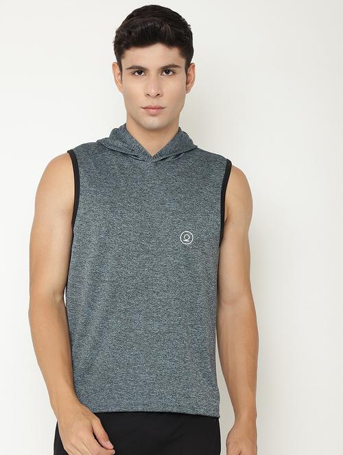 hooded neck solid t-shirt - 19111775 - Very Small Image - 1