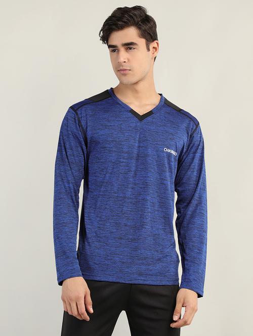 v neck solid t-shirt - 19111982 - Very Small Image - 1