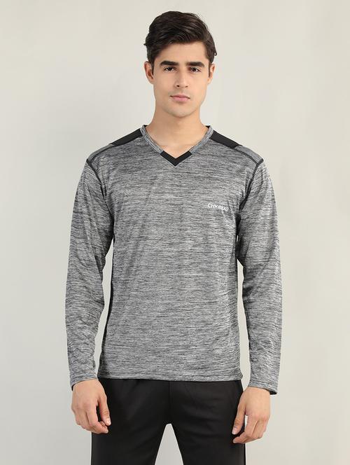 v neck solid t-shirt - 19111987 - Very Small Image - 1