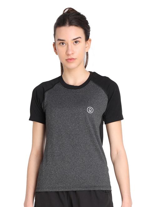 women's front print round neck t-shirt - 19113117 - Very Small Image - 1