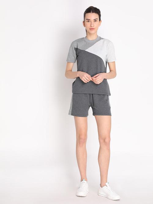 color block t-shirt with shorts set - 19114324 - Very Small Image - 1
