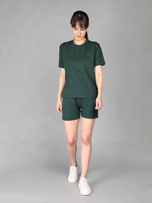 solid t-shirt with shorts set - 19114338 - Very Small Image - 1