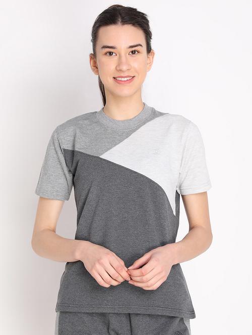 crew neck color block tee - 19116043 - Very Small Image - 1
