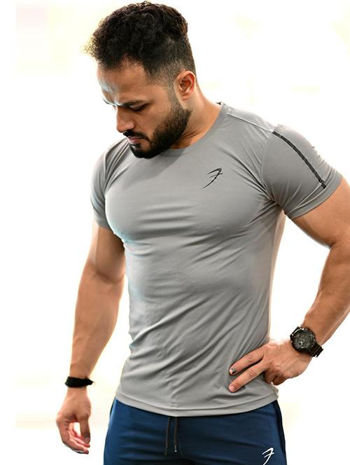 grey polyester tshirt - 19117661 - Very Small Image - 1
