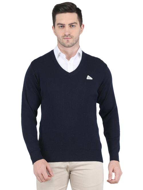 v-neck solid pullover - 19118991 - Very Small Image - 1
