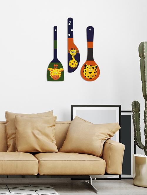 cute animals decorative wooden wall hanging spoons for home decor (wh_5011n) - 19120792 - Very Small Image - 1