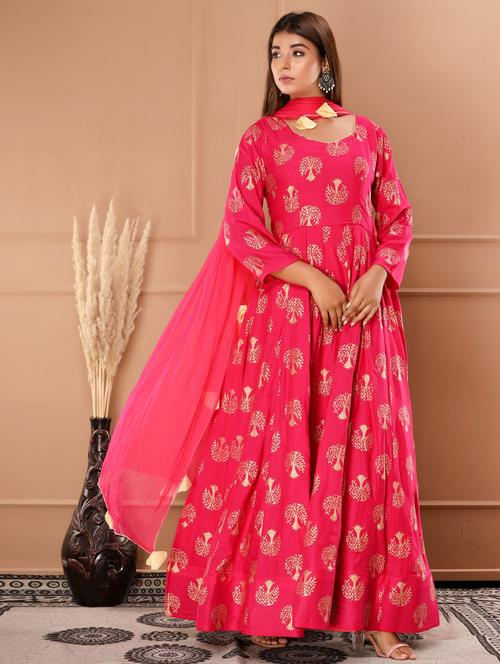 pink foil print fit & flare gown - 19131263 - Very Small Image - 1