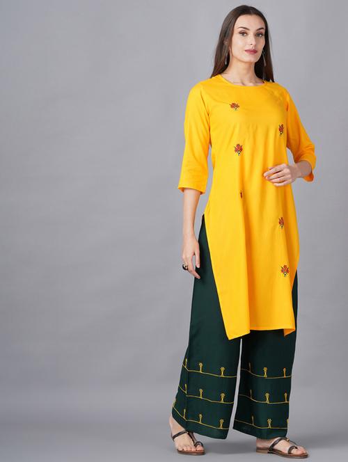 embroidered kurta palazzo set - 19145700 - Very Small Image - 1