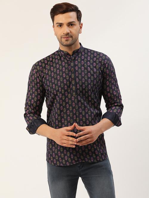 navy blue ikat print long kurta - 19147920 - Very Small Image - 1