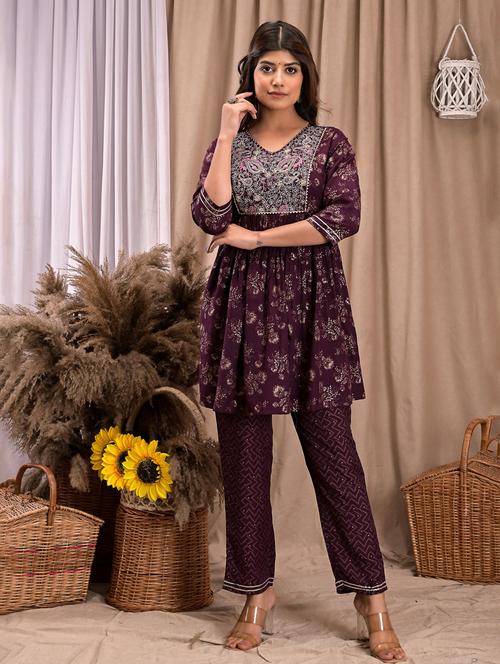 printed kurta pant set - 19164483 - Very Small Image - 1