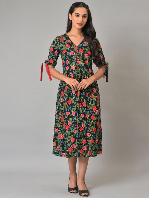 women's floral dress - 19186896 - Very Small Image - 1