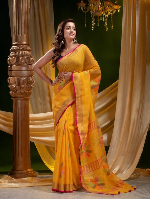 floral handloom saree with blouse - 19197292 - Very Small Image - 1