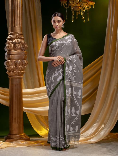 printed handloom saree with blouse - 19197313 - Very Small Image - 1