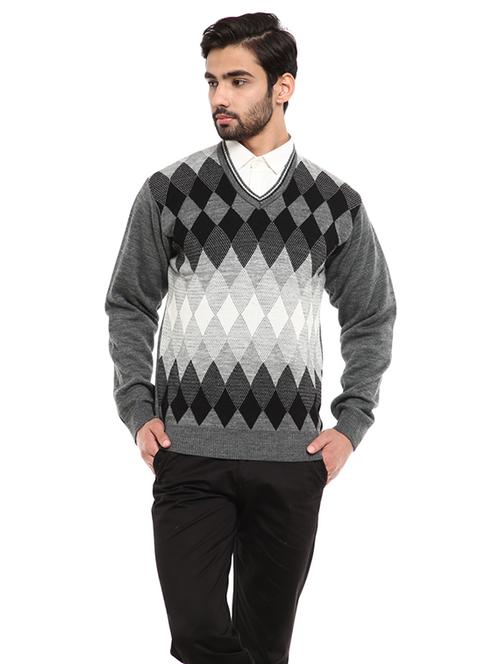 v-neck self design pullover - 19197568 - Very Small Image - 1