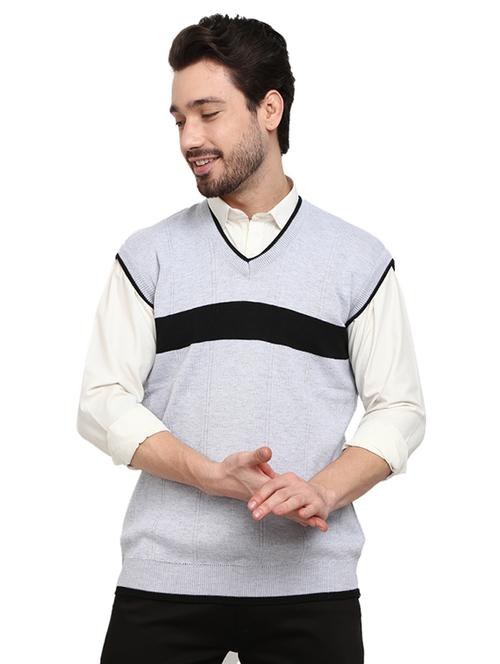 v-neck self design pullover - 19197674 - Very Small Image - 1