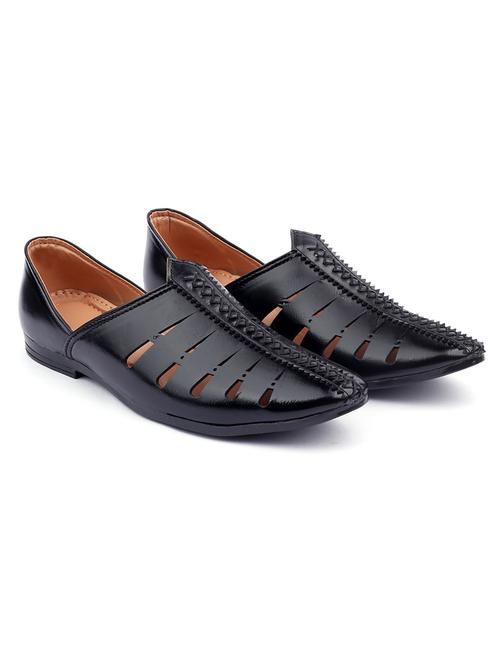 black solid t-strap mojaris - 19207594 - Very Small Image - 1