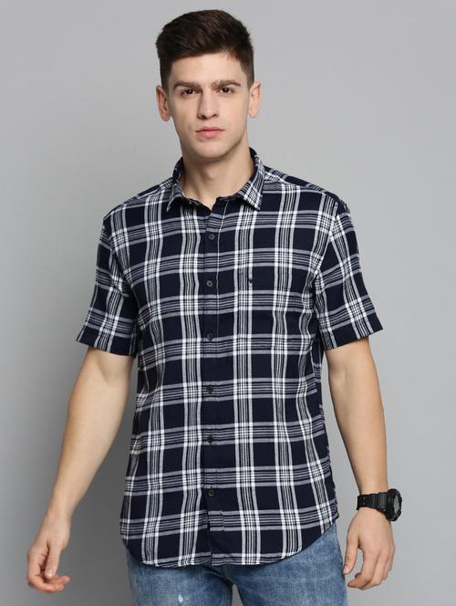 mens checks casual shirt - 19208162 - Very Small Image - 1