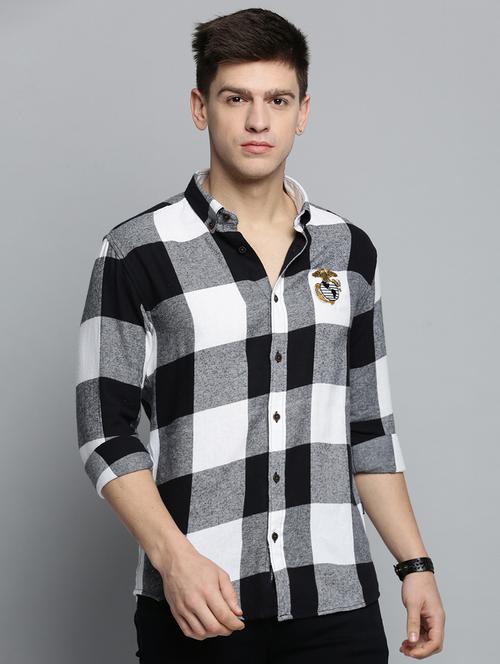 mens checks casual shirt - 19208293 - Very Small Image - 1