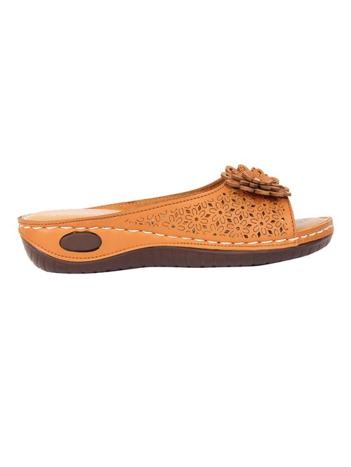 tan solid wedges - 19224476 - Very Small Image - 1