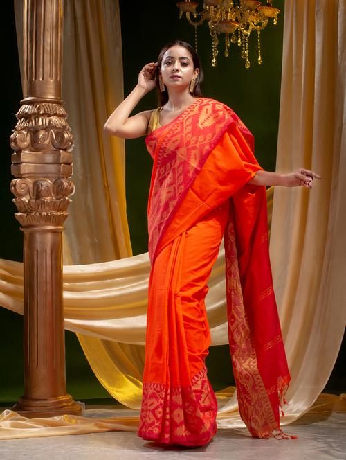orange self design saree with blouse - 19225278 - Very Small Image - 1