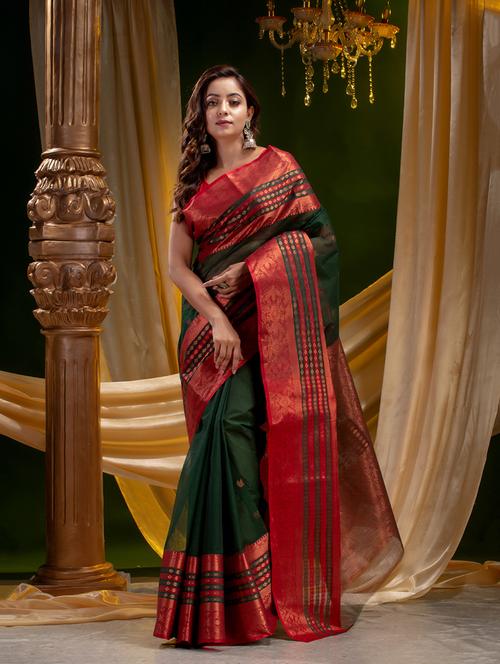 self design handloom saree - 19225314 - Very Small Image - 1