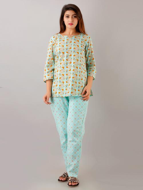 women printed night suit set - 19286266 - Very Small Image - 1