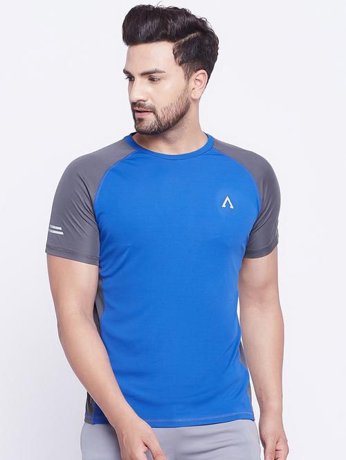 round neck solid t-shirt - 19286512 - Very Small Image - 1