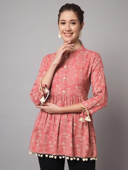pink printed top - 19286866 - Very Small Image - 1