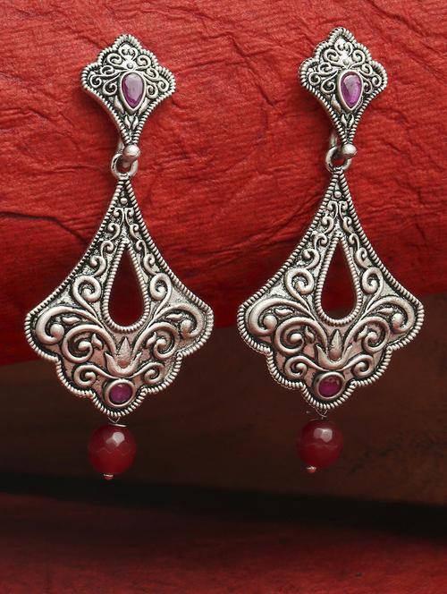 red silver metal drop earring - 19299610 - Very Small Image - 1