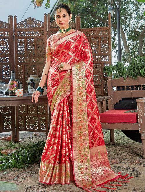 self design woven saree - 19303925 - Very Small Image - 1