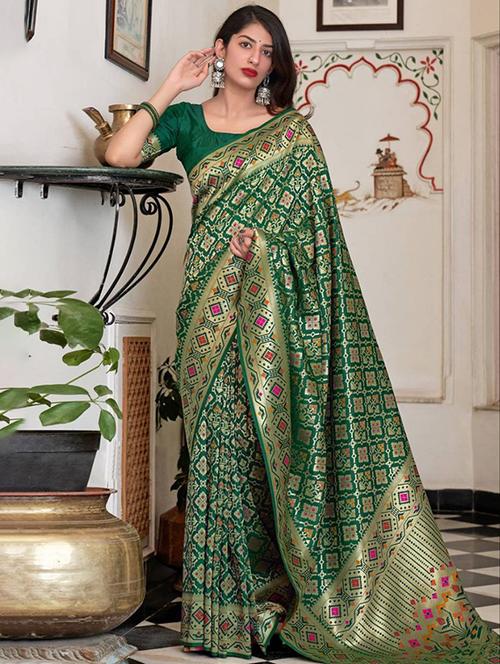 green self design saree - 19314701 - Very Small Image - 1