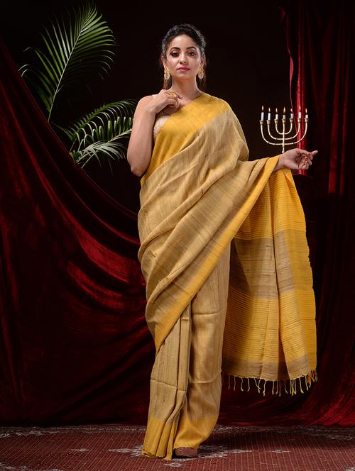yellow self design saree with blouse - 19345495 - Very Small Image - 1