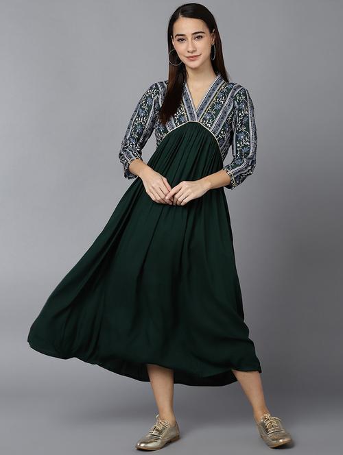 women's fit & flare floral dress - 19345937 - Very Small Image - 1