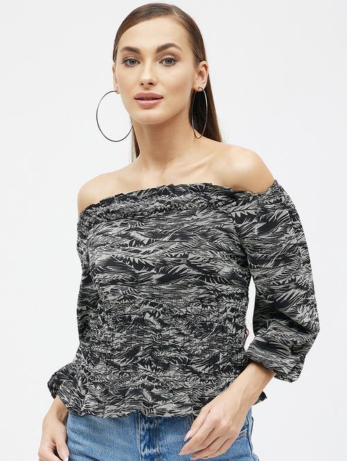 printed crepe regular top - 19411860 - Very Small Image - 1