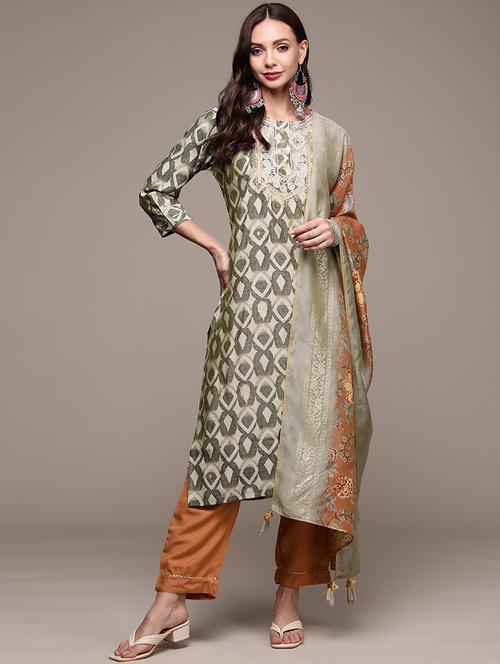 women embroidered kurta with trouser and dupatta set - 19412459 - Very Small Image - 1