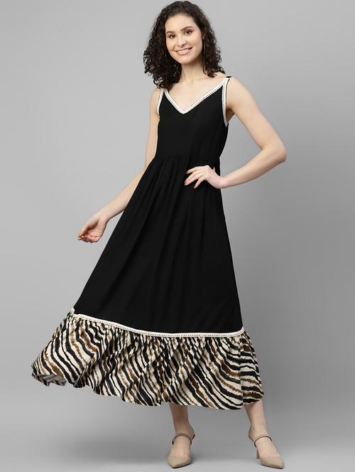 black printed fit & flare dress - 19453930 - Very Small Image - 1