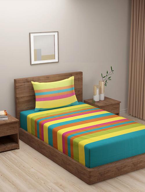 stripes bedsheet with pillow covers - 19477068 - Very Small Image - 1