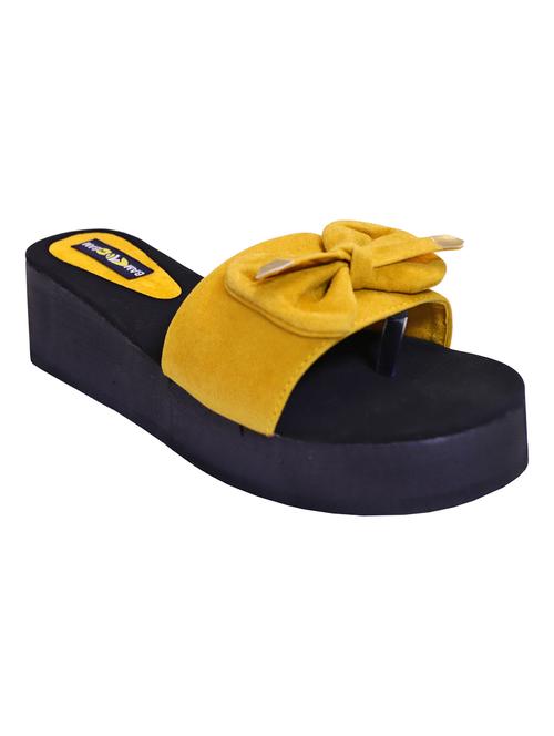yellow slip on wedge - 19480454 - Very Small Image - 1