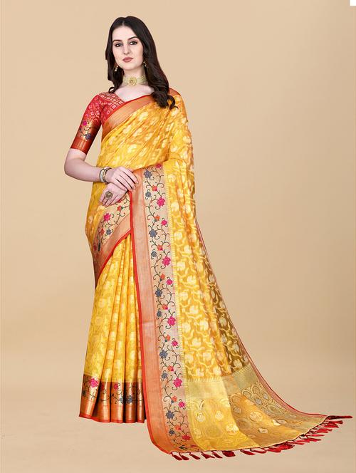 contrast bordered woven saree with blouse - 19480765 - Very Small Image - 1