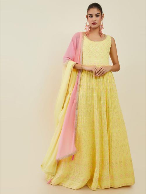 yellow self design fusion set - 19485651 - Very Small Image - 1