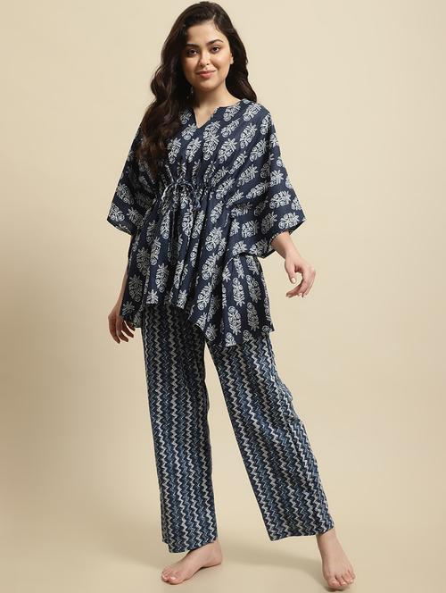 women printed nightwear set - 19489255 - Very Small Image - 1
