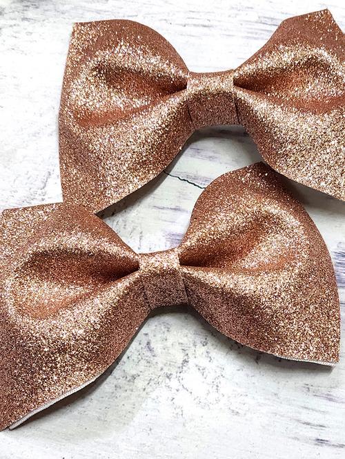 goldnera pretty shiny hair clip - 19490936 - Very Small Image - 1